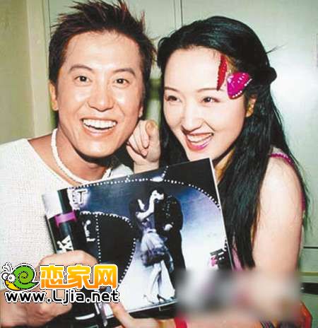 杨钰莹与毛宁依旧岁月静好，最新消息展现不老风采